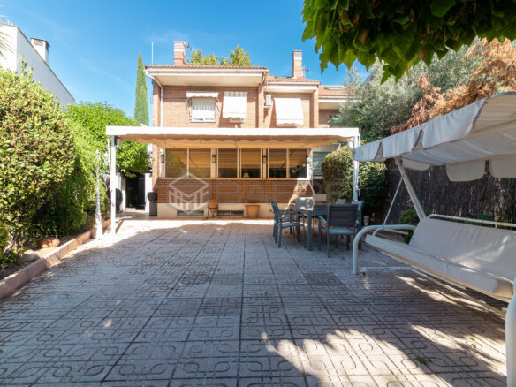 Chalet en Calle Gómez Tejedor